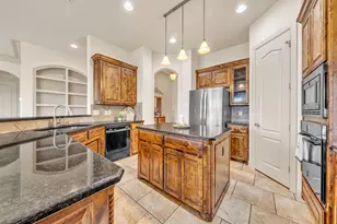 6936 Rocky Chris Ct, Fort Worth, TX 76126 - Photo 8