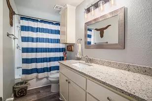 807 Poindexter Ave, Cleburne, TX 76033 - Photo 12