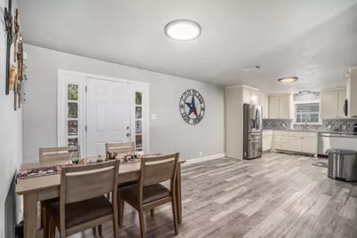 807 Poindexter Avenue, Cleburne, TX 76033 - Photo 6