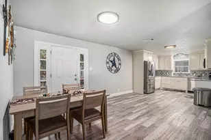 807 Poindexter Ave, Cleburne, TX 76033 - Photo 6