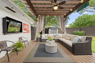 15935 Longvista Dr, Dallas, TX 75248 - Photo 24