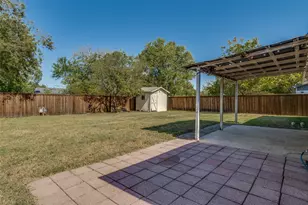 805 Ontario Dr, Garland, TX 75040 - Photo 18