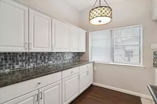 3908 Cody Ct, Irving, TX 75062 - Photo 14