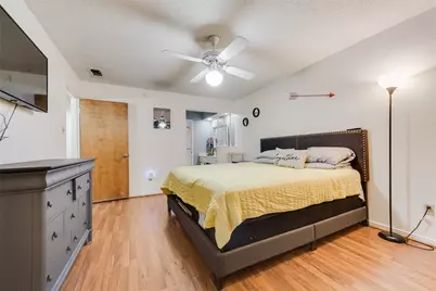 115 Mantlebrook Drive, DeSoto, TX 75115 - Photo 14