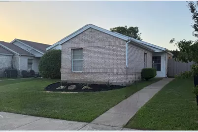 10255 Carolina Oaks Drive, Dallas, TX 75227 - Photo 1