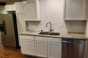 3574 Wayside Ave, Fort Worth, TX 76110 - Photo 2