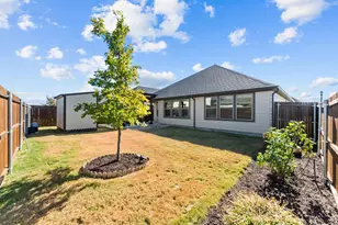 532 Crystal Clear Ln, Princeton, TX 75407 - Photo 8