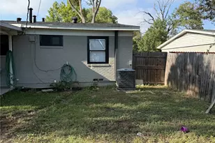 10750 Cotillion Dr, Dallas, TX 75228 - Photo 18