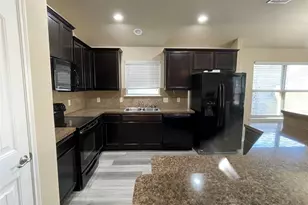 1117 Lake Grove Dr, Little Elm, TX 75068 - Photo 6