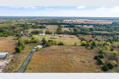300 County Road 4233, Bonham, TX 75418 - Photo 28