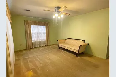 804 Kentucky Street, Graham, TX 76450 - Photo 8