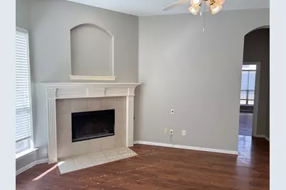 1329 Bent Tree Drive, Frisco, TX 75036 - Photo 14