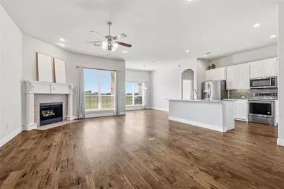 609 Meadowedge Lane, Denton, TX 76207 - Photo 10