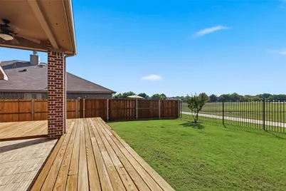 609 Meadowedge Lane, Denton, TX 76207 - Photo 32
