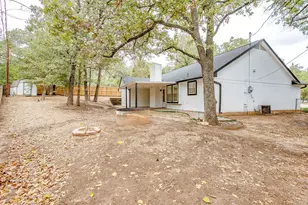 155 Ann Ct, Azle, TX 76020 - Photo 34