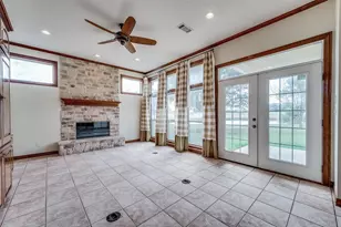 10200 Zipper Rd, Pilot Point, TX 76258 - Photo 6