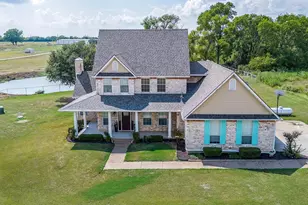 10200 Zipper Rd, Pilot Point, TX 76258 - Photo 2