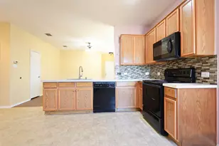 1110 Jamie Dr, Grand Prairie, TX 75052 - Photo 6