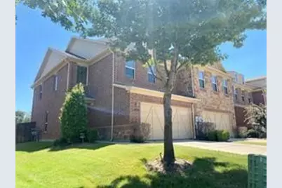 432 Hunt Drive, Lewisville, TX 75067 - Photo 2