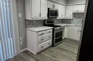 9809 Park Ln Pl, Dallas, TX 75220 - Photo 6