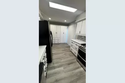 9809 Park Lane Place, Dallas, TX 75220 - Photo 2