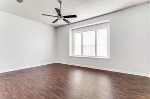 2410 Bowie Ln, Grapevine, TX 76051 - Photo 16