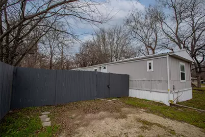 9874 Lake Shore Drive, Wills Point, TX 75169 - Photo 20