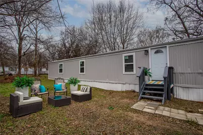 9874 Lake Shore Drive, Wills Point, TX 75169 - Photo 2