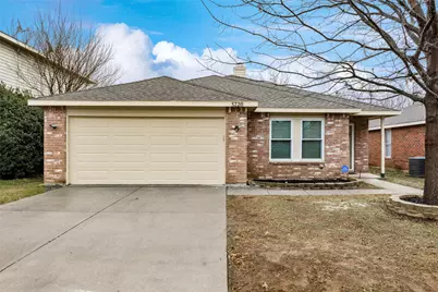 5220 Royal Burgess Drive, Fort Worth, TX 76135 - Photo 1