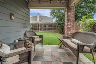 325 Redhead Dr, Little Elm, TX 75068 - Photo 2