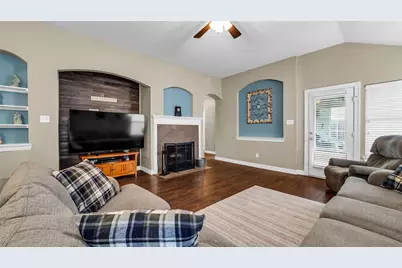 325 Redhead Drive, Little Elm, TX 75068 - Photo 6