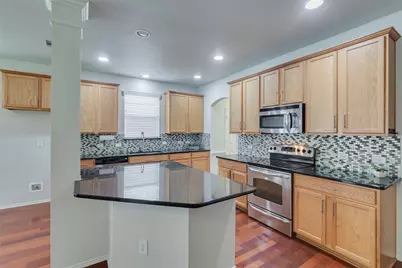 13421 Lost Spurs Road, Fort Worth, TX 76262 - Photo 6