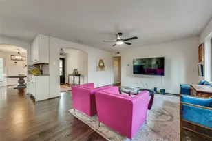 3581 Woodleigh Dr, Dallas, TX 75229 - Photo 8