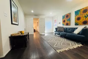 3581 Woodleigh Dr, Dallas, TX 75229 - Photo 12