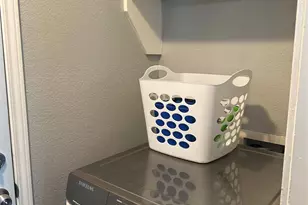 627 S Walnut Creek Dr, Mansfield, TX 76063 - Photo 16