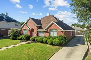 705 Waters Edge, Keller, TX 76248 - Photo 2