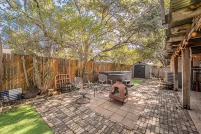 5004 Lake View Circle, North Richland Hills, TX 76180 - Photo 36