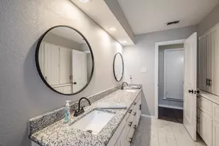 5004 Lake View Cir, North Richland Hills, TX 76180 - Photo 30