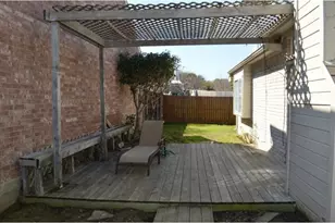 938 Winterstone Dr, Lewisville, TX 75067 - Photo 8