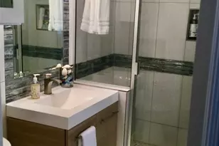 416 W College St, Grapevine, TX 76051 - Photo 16