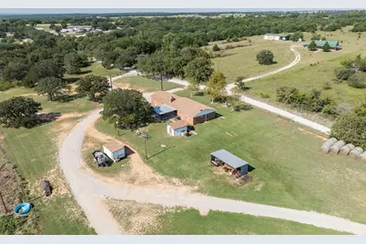 917 Cole Lane, Bowie, TX 76230 - Photo 40