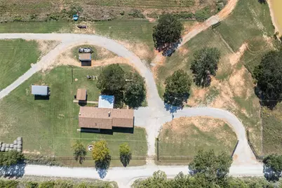 917 Cole Lane, Bowie, TX 76230 - Photo 38