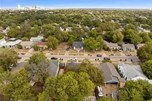 1104 E Mulkey St, Fort Worth, TX 76104 - Photo 20