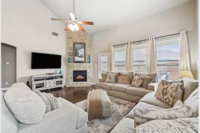 2612 Castle Creek Drive, Little Elm, TX 75068 - Photo 16