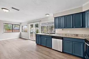 2107 Rockwood Dr, Carrollton, TX 75007 - Photo 16