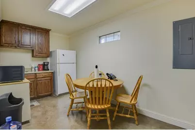 580 N Hampton Road, DeSoto, TX 75115 - Photo 22