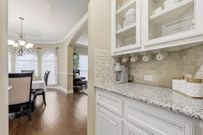 2939 Arenoso, Grand Prairie, TX 75054 - Photo 12