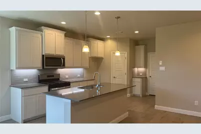 432 Pickett Creek Drive, Fort Worth, TX 76008 - Photo 2