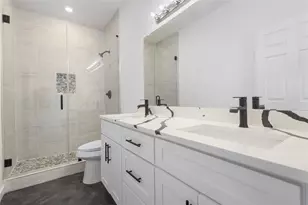 131 Stillmeadow Wy, Whitney, TX 76692 - Photo 8