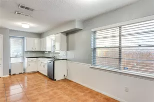 5628 Westcreek Dr, Fort Worth, TX 76133 - Photo 10